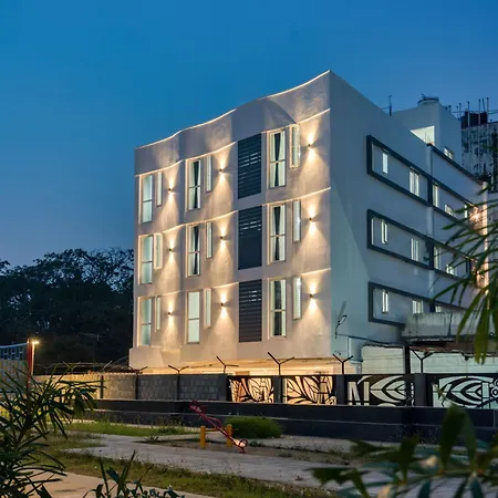 Aafiya Lakeview Apartments Coimbatore Exterior photo