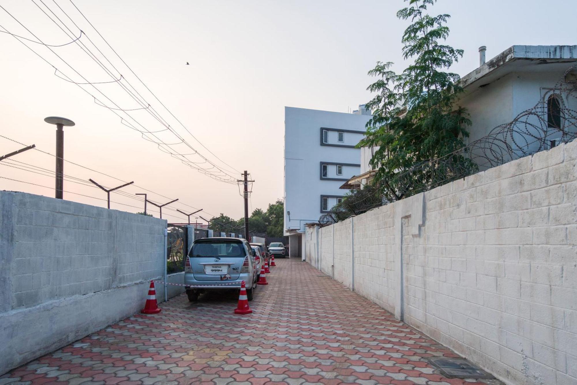Aafiya Lakeview